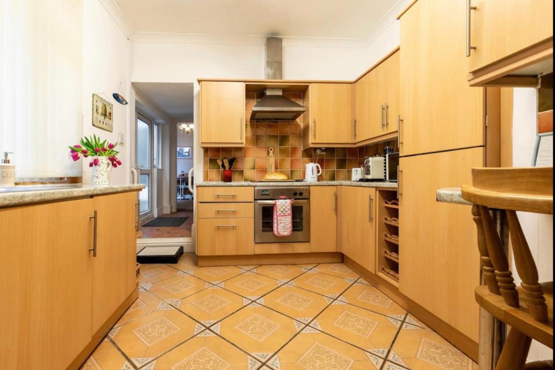 Shelley'S Seaside Stay Porthcawl Extérieur photo